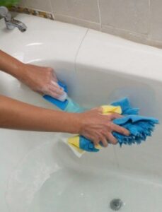 Sitzbadewanne Pflegetipps